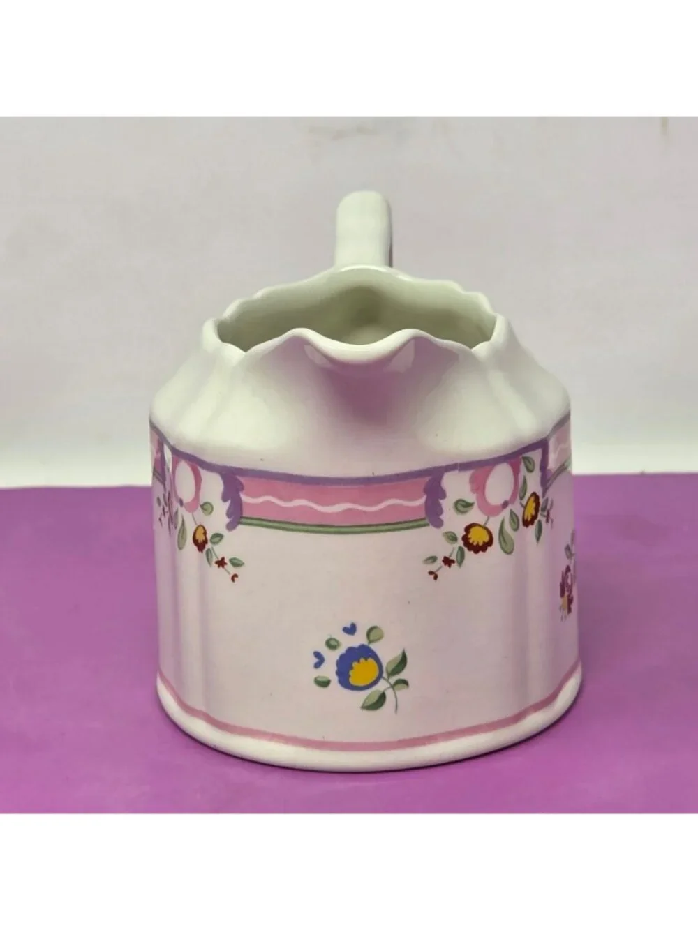 Laura Ashley Alice Creamer Pitcher Made In England‎ Floral Pink White Ceramic